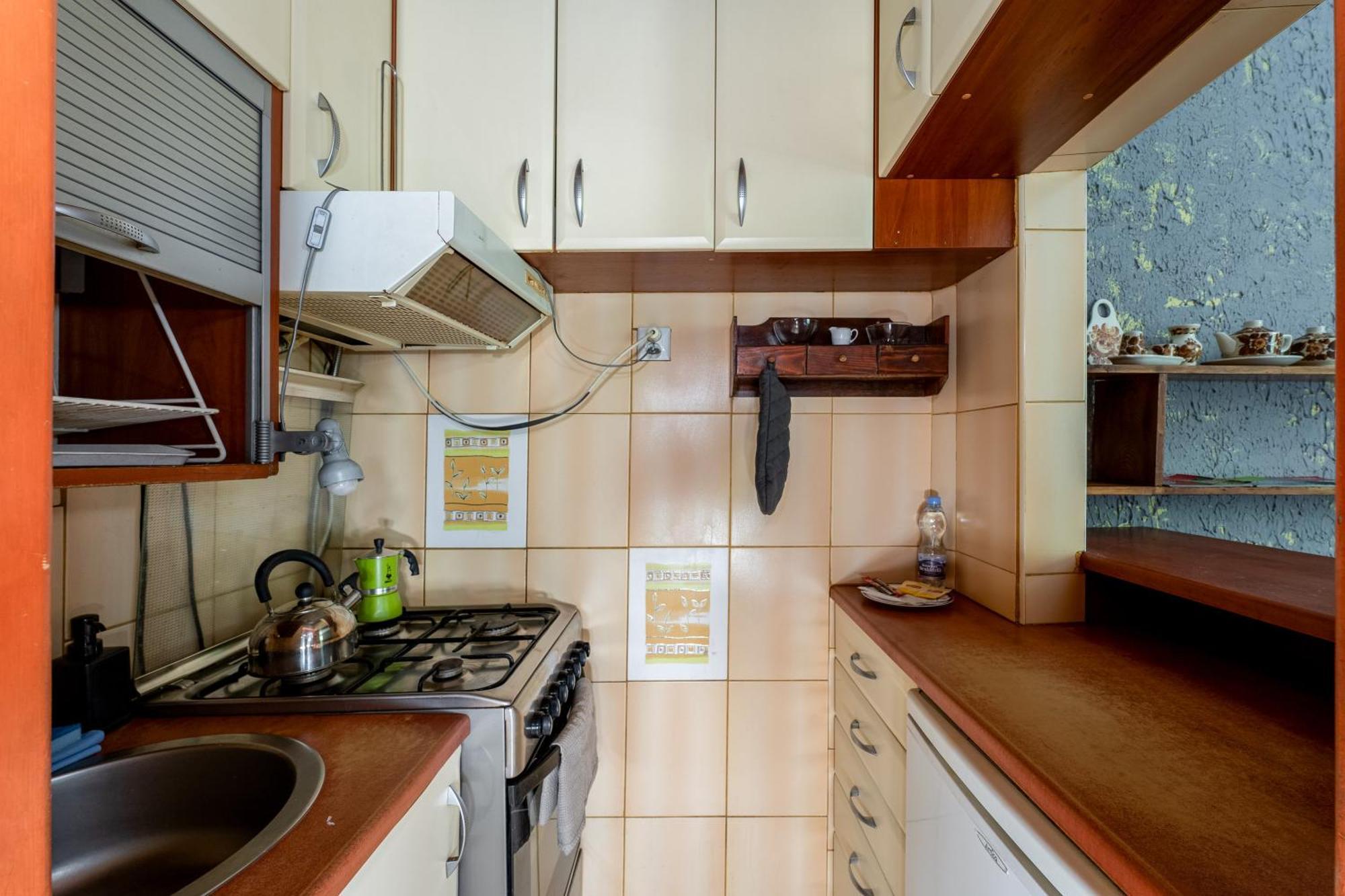 Nowa Huta Standard Apartment Krakau