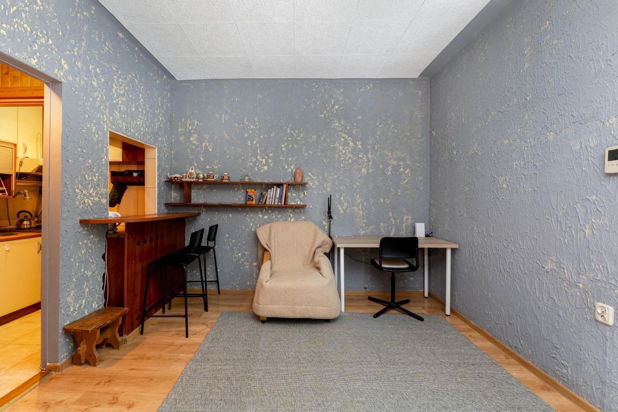 Nowa Huta Standard Apartment Krakau